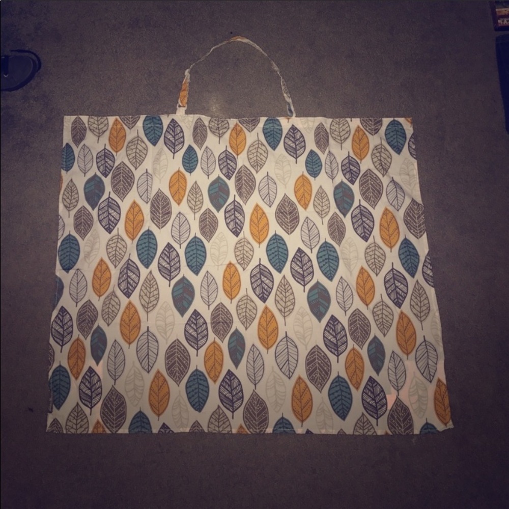 Brand new breastfeeding cover